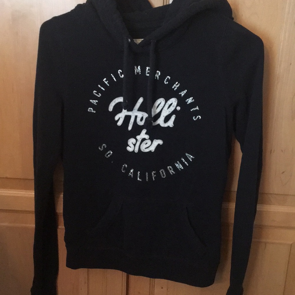 Black hollister hoodie